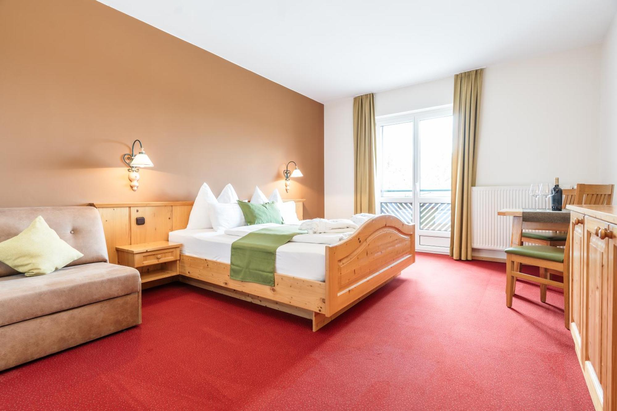 Hotel Mahorko Wein Wellness Wasserbueffel *